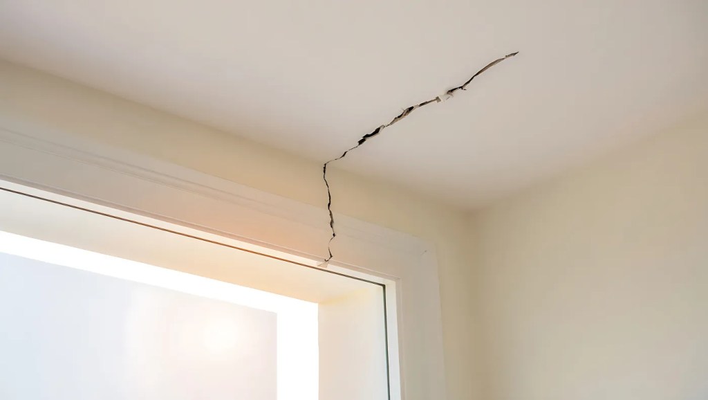 earthquake-interior